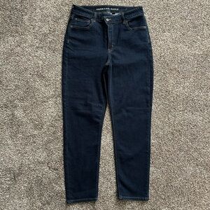 American Eagle Outfitters AEO stretch MOM jeans dark denim sz 8 barely worn